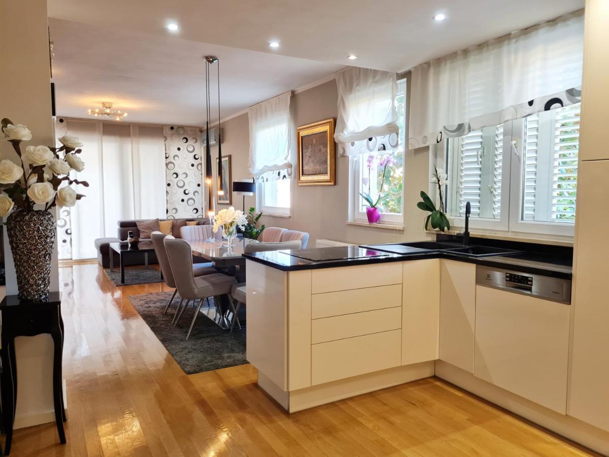 Holiday Home Drago Задар Екстериор снимка
